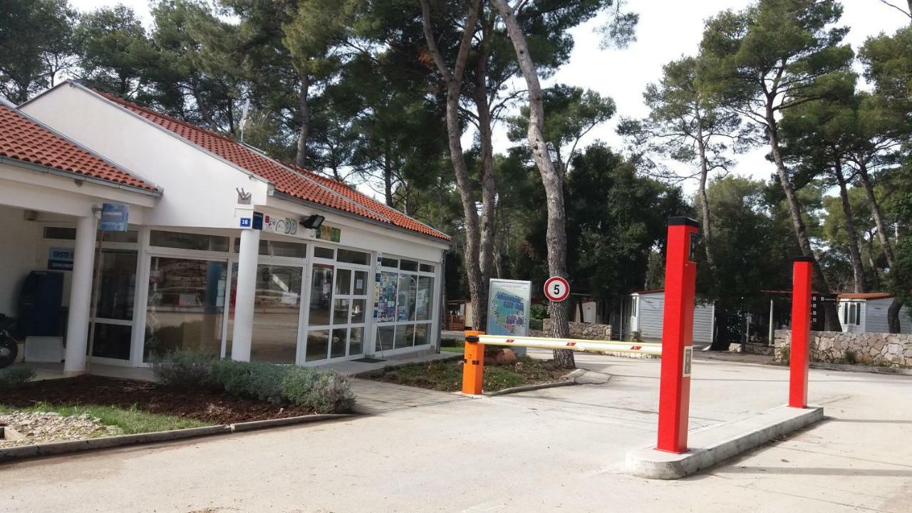 Seahorse Mobile Home, Soline Biograd Biograd Na Moru Dış mekan fotoğraf